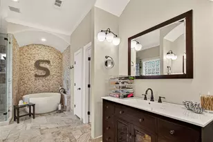 1005 Lewis, Kemah, TX 77565 - Photo 25