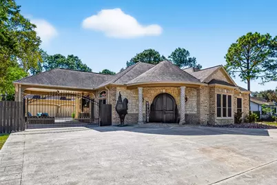 1005 Lewis, Kemah, TX 77565 - Photo 1