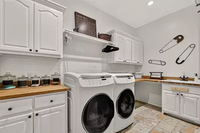 1005 Lewis, Kemah, TX 77565 - Photo 17