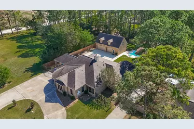 1005 Lewis, Kemah, TX 77565 - Photo 39