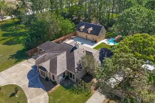 1005 Lewis, Kemah, TX 77565 - Photo 39