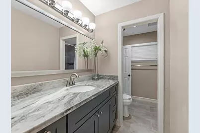 227 Faust Lane, Houston, TX 77024 - Photo 21