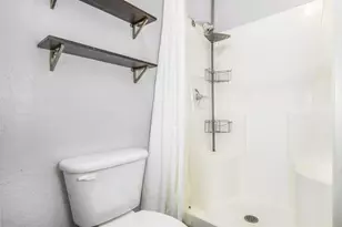 5001 Lamonte Ln, Houston, TX 77092 - Photo 17