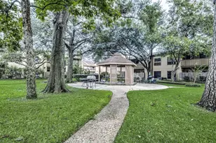 5001 Lamonte Ln, Houston, TX 77092 - Photo 27