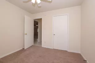 11607 Lennington Ln, Houston, TX 77064 - Photo 21