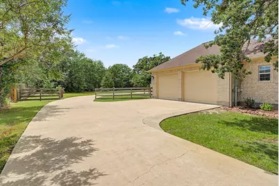 3903 Bravo Court, Bryan, TX 77808 - Photo 27