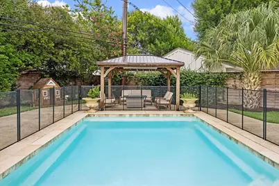 2503 Stoney Brook Drive, Houston, TX 77063 - Photo 33