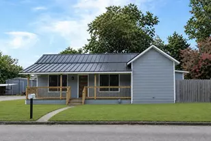 800 N Fannin Ave, Cameron, TX 76520 - Photo 1