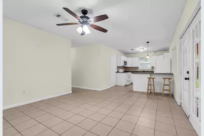 1303 S Fenner Avenue, Cleveland, TX 77327 - Photo 17