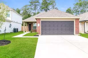 1084 Burkes Rdg Trl, Conroe, TX 77301 - Photo 1