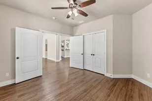 325 Planter Pointe Dr, Normangee, TX 77871 - Photo 9