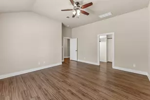325 Planter Pointe Dr, Normangee, TX 77871 - Photo 25