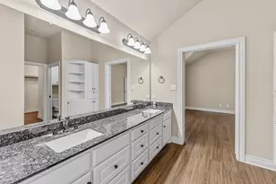 325 Planter Pointe Dr, Normangee, TX 77871 - Photo 29