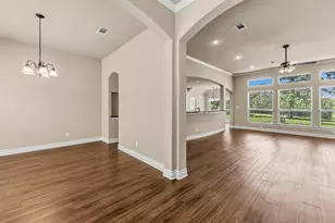 325 Planter Pointe Dr, Normangee, TX 77871 - Photo 11