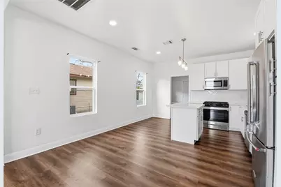 122 E James Street, Baytown, TX 77520 - Photo 15