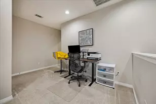 615 W 24th St, Houston, TX 77008 - Photo 15