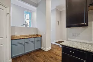 615 W 24th St, Houston, TX 77008 - Photo 7