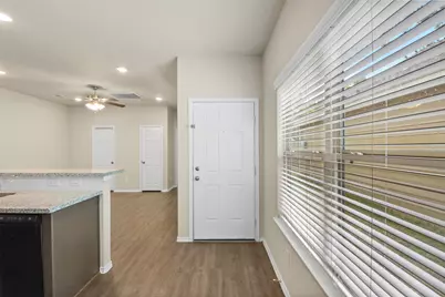 9650 Warm Spring, Willis, TX 77318 - Photo 5