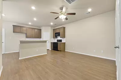 9650 Warm Spring, Willis, TX 77318 - Photo 11