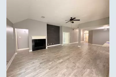 3231 Candlepine Drive, Spring, TX 77388 - Photo 3