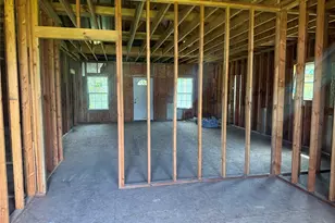 8033 Kenton St, Houston, TX 77028 - Photo 15