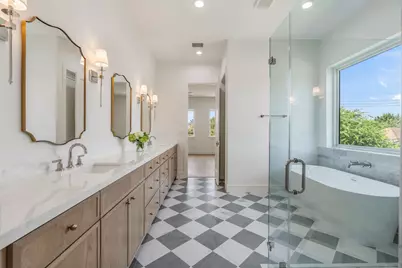 4009 Newshire Drive, Houston, TX 77025 - Photo 25