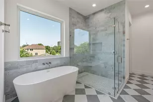 4009 Newshire Dr, Houston, TX 77025 - Photo 27