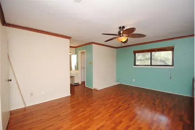 3838 Lake Street, Houston, TX 77098 - Photo 9