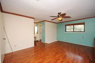 3838 Lake St, Houston, TX 77098 - Photo 9