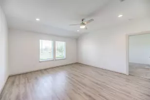 2630 Vanilla Sky Ln, Texas City, TX 77568 - Photo 11