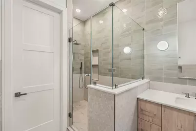 603 Skyland Terrace Way, Houston, TX 77009 - Photo 33