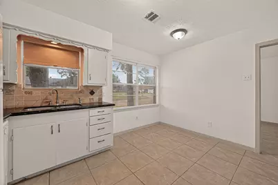 1003 Eastlake Street, Houston, TX 77034 - Photo 9