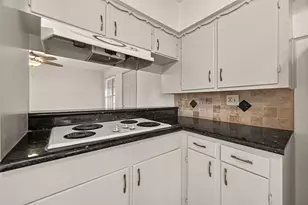 1003 Eastlake St, Houston, TX 77034 - Photo 15
