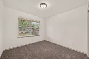1003 Eastlake St, Houston, TX 77034 - Photo 21