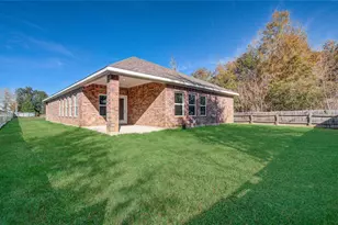 898 Rd 3556, Cleveland, TX 77327 - Photo 35