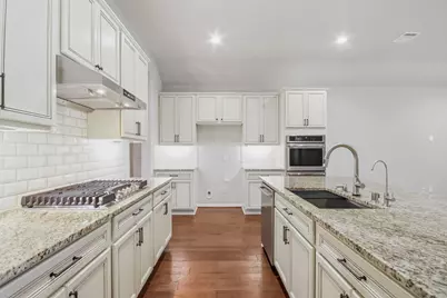 12014 Delwood Terrace Drive, Humble, TX 77346 - Photo 11