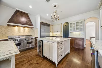 4802 Saxon Street, Bellaire, TX 77401 - Photo 1