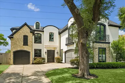 4802 Saxon Street, Bellaire, TX 77401 - Photo 3