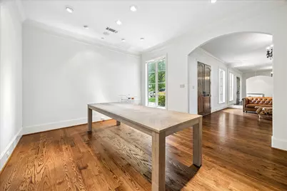 4802 Saxon Street, Bellaire, TX 77401 - Photo 11