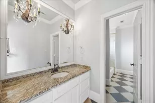 4802 Saxon St, Bellaire, TX 77401 - Photo 37