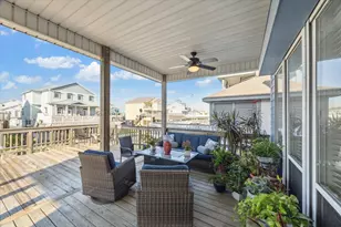 422 Windward Way, Tiki Island, TX 77554 - Photo 29