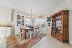 422 Windward Way, Tiki Island, TX 77554 - Photo 7