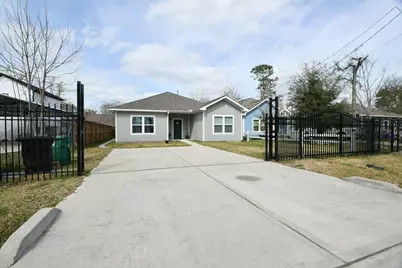 5817 Gaston Street, Houston, TX 77016 - Photo 5