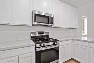 309 Redbud Rdg Dr, Brookshire, TX 77423 - Photo 5