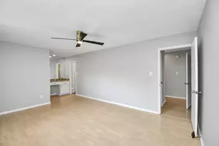 11506 Barwood Bend Dr, Houston, TX 77065 - Photo 21