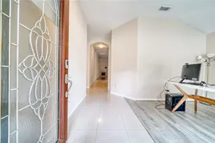 12043 Green Butte Ct, Houston, TX 77044 - Photo 7