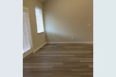 10854 Bodie Hills Drive, Rosharon, TX 77583 - Photo 13