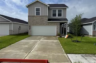 814 Stoney Pt Ln, Dayton, TX 77535 - Photo 1