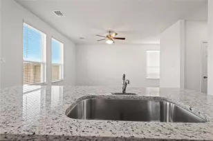814 Stoney Pt Ln, Dayton, TX 77535 - Photo 7