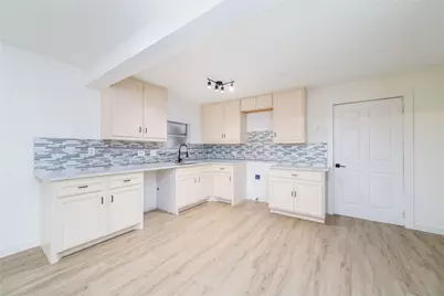 2305 Wilshire Street, Hockley, TX 77023 - Photo 9